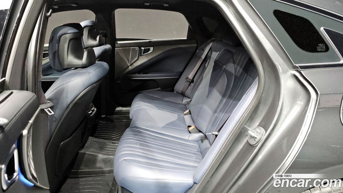 Kia K8 2025