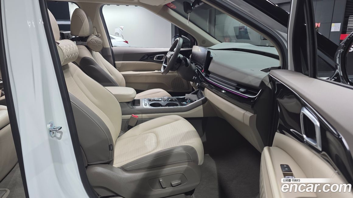 Kia Canival 2025