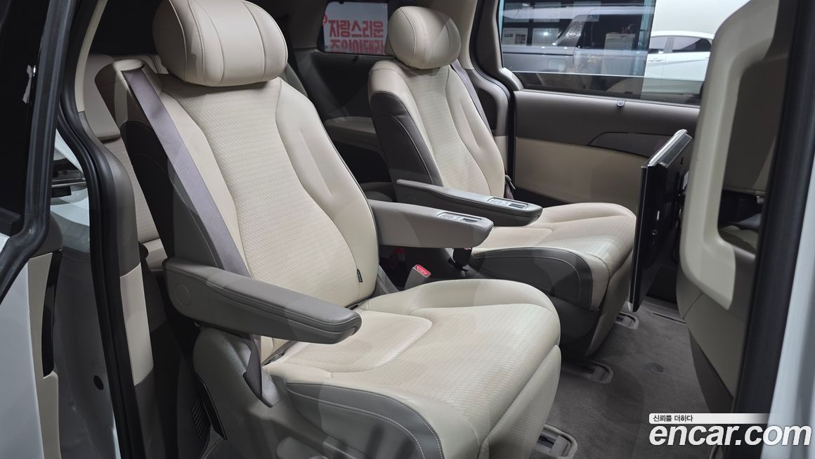 Kia Canival 2025