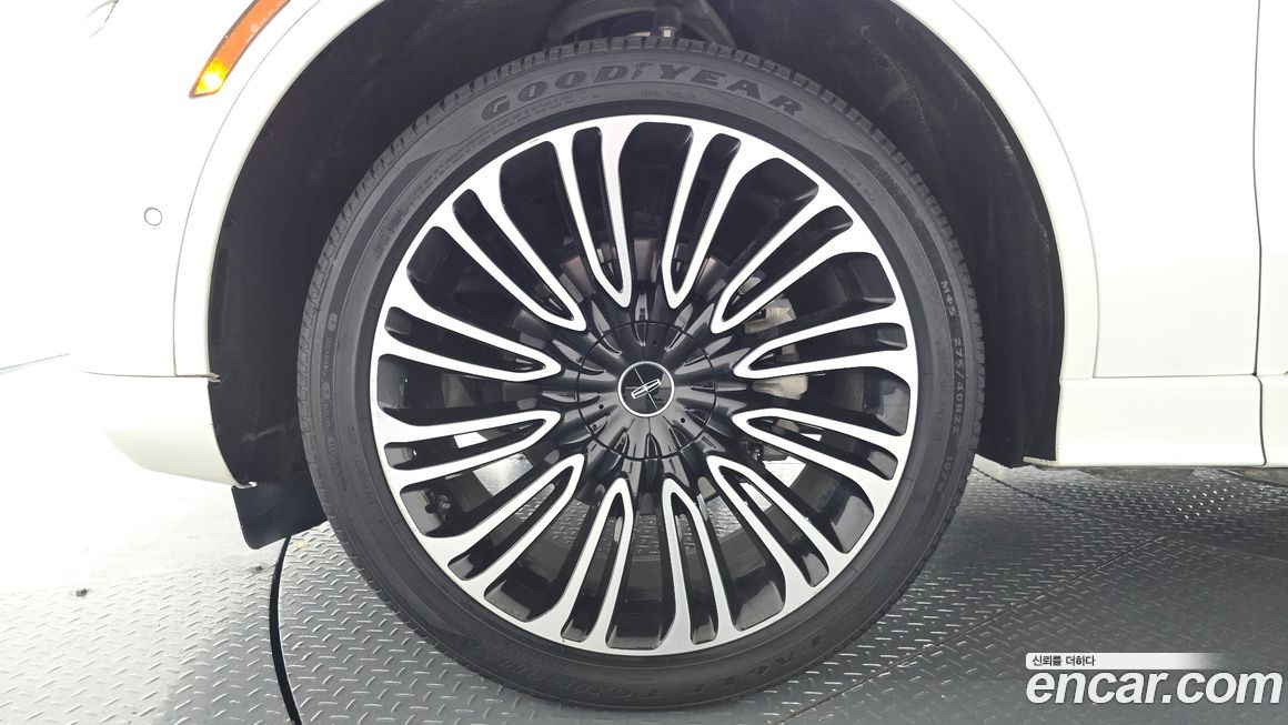 Lincoln Aviator 2023