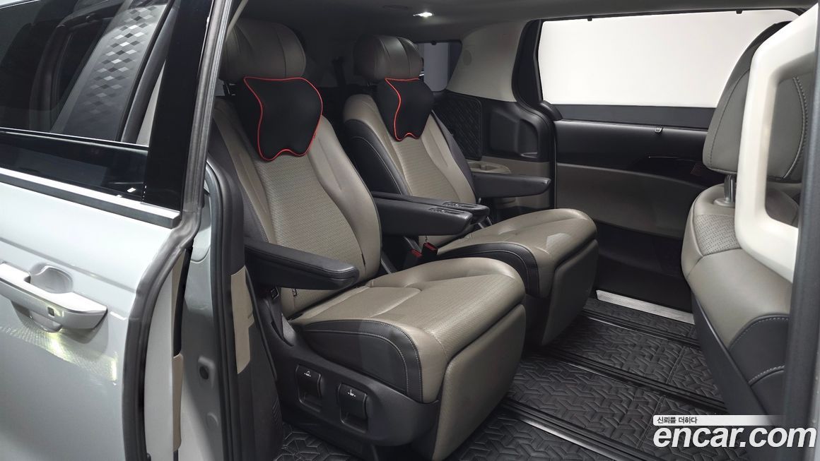 Kia Canival 2024