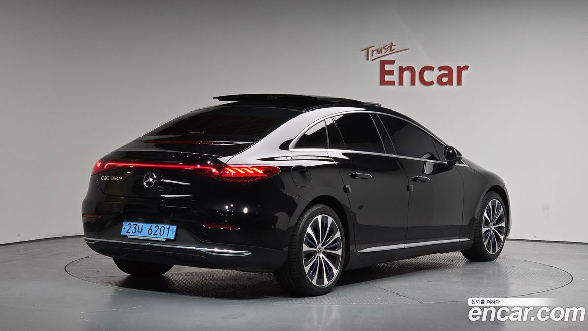 Mercedes-Benz EQE 2023