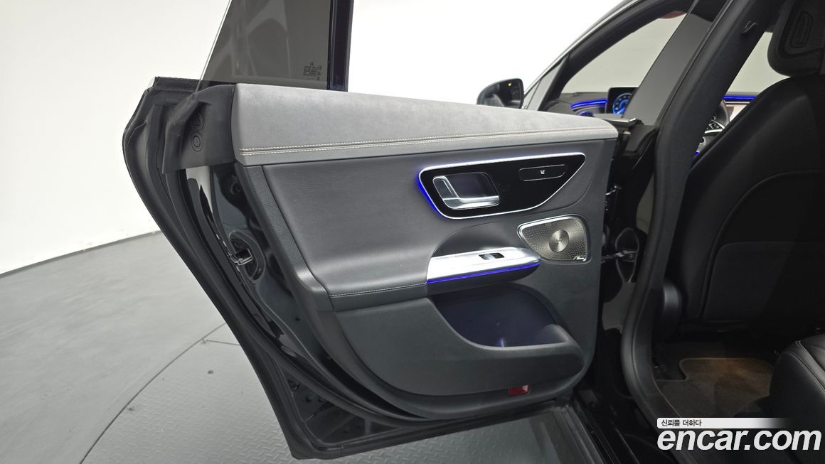 Mercedes-Benz EQE 2023