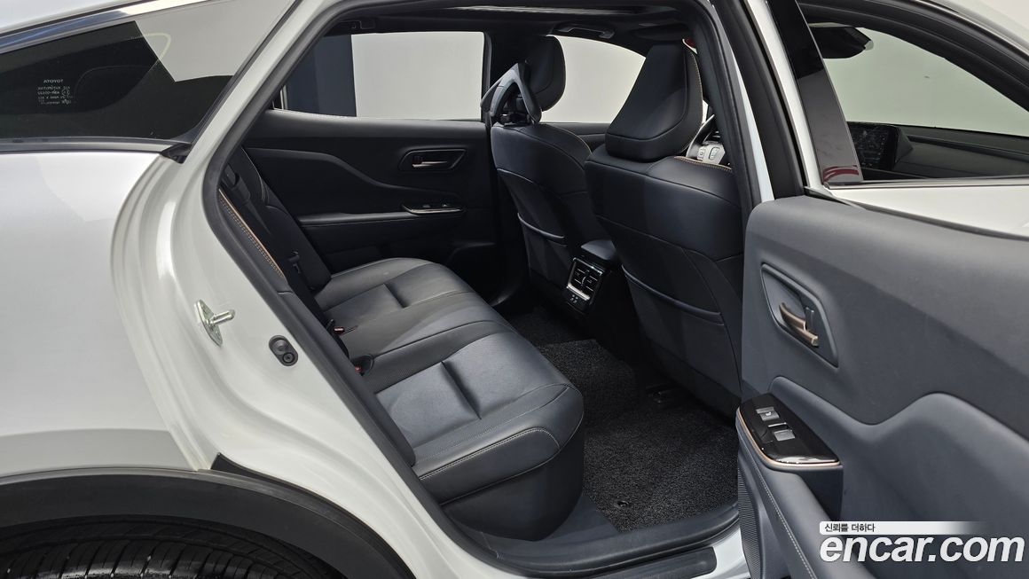 Toyota Crown 2025