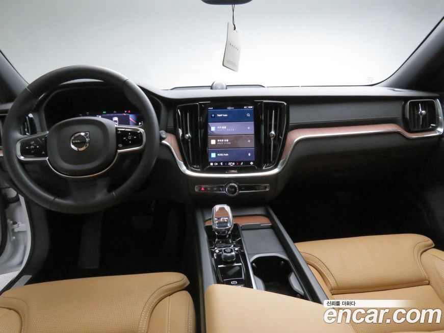 Volvo V60 2026
