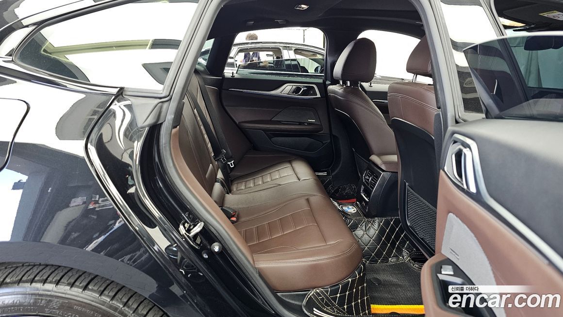 BMW i4 2023