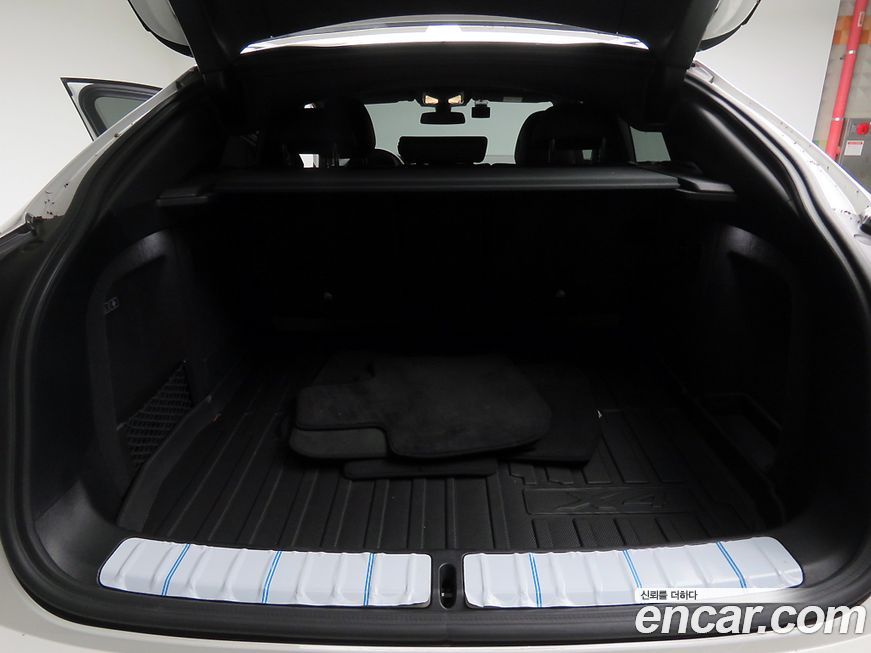 BMW X4 2023