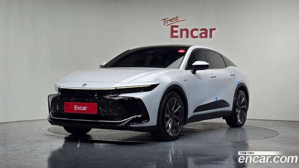 Toyota Crown 2025