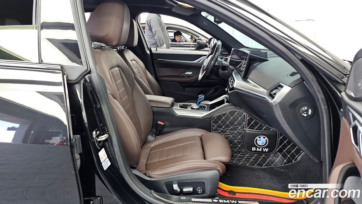 BMW i4 2023