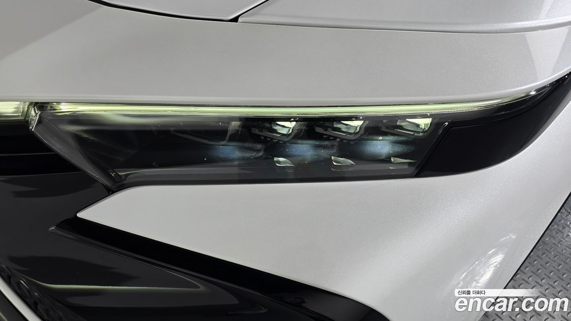 Toyota Crown 2025
