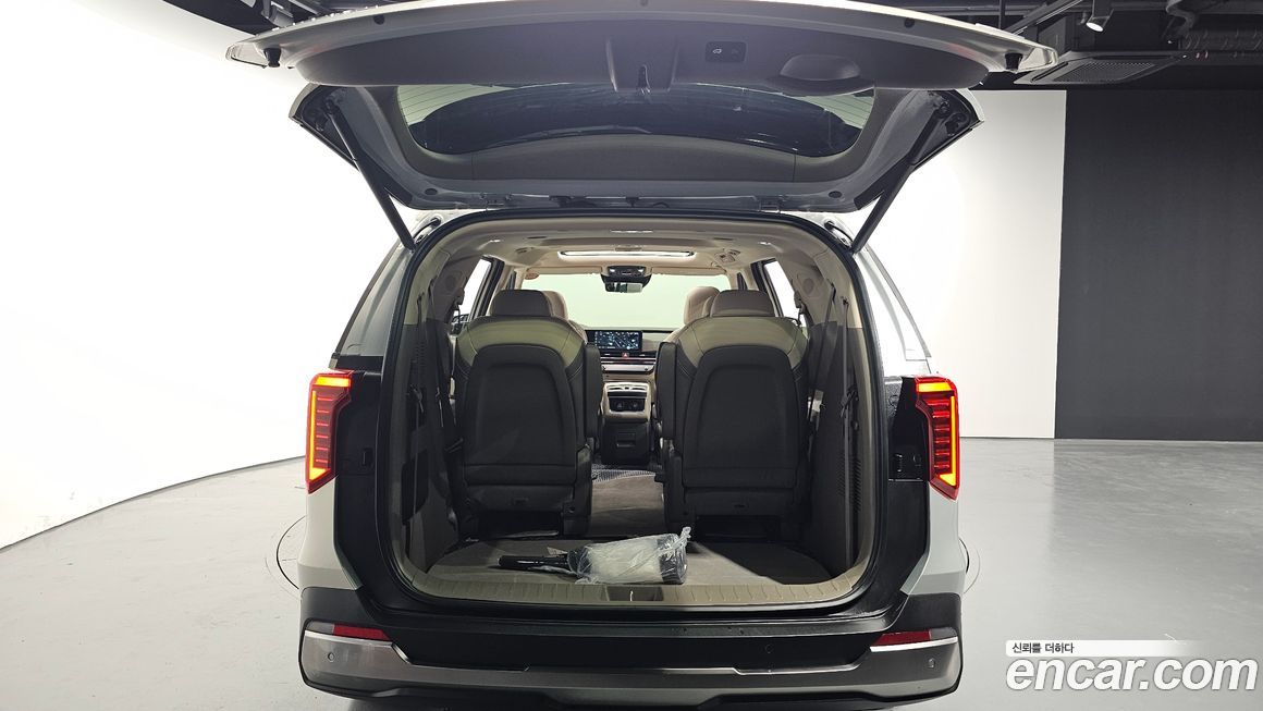 Kia Canival 2025