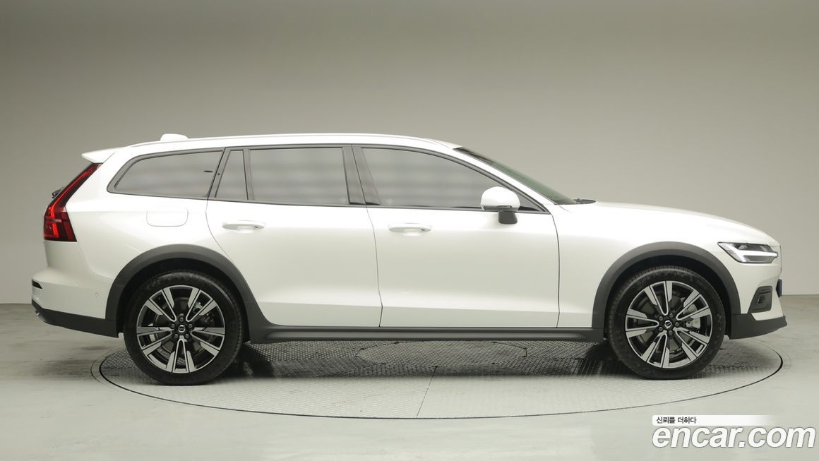 Volvo V60 2026