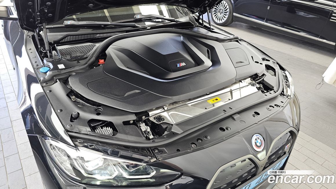 BMW i4 2023