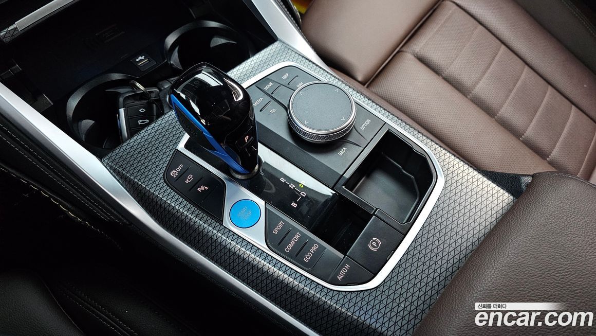BMW i4 2023