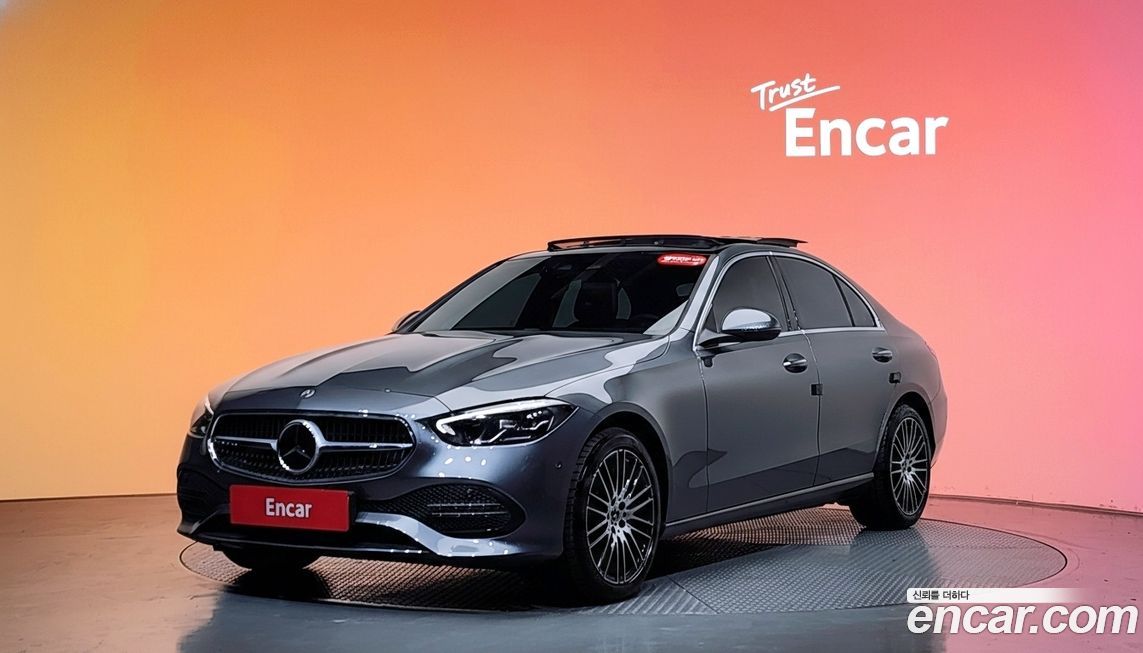 Mercedes-Benz C-Class 2022