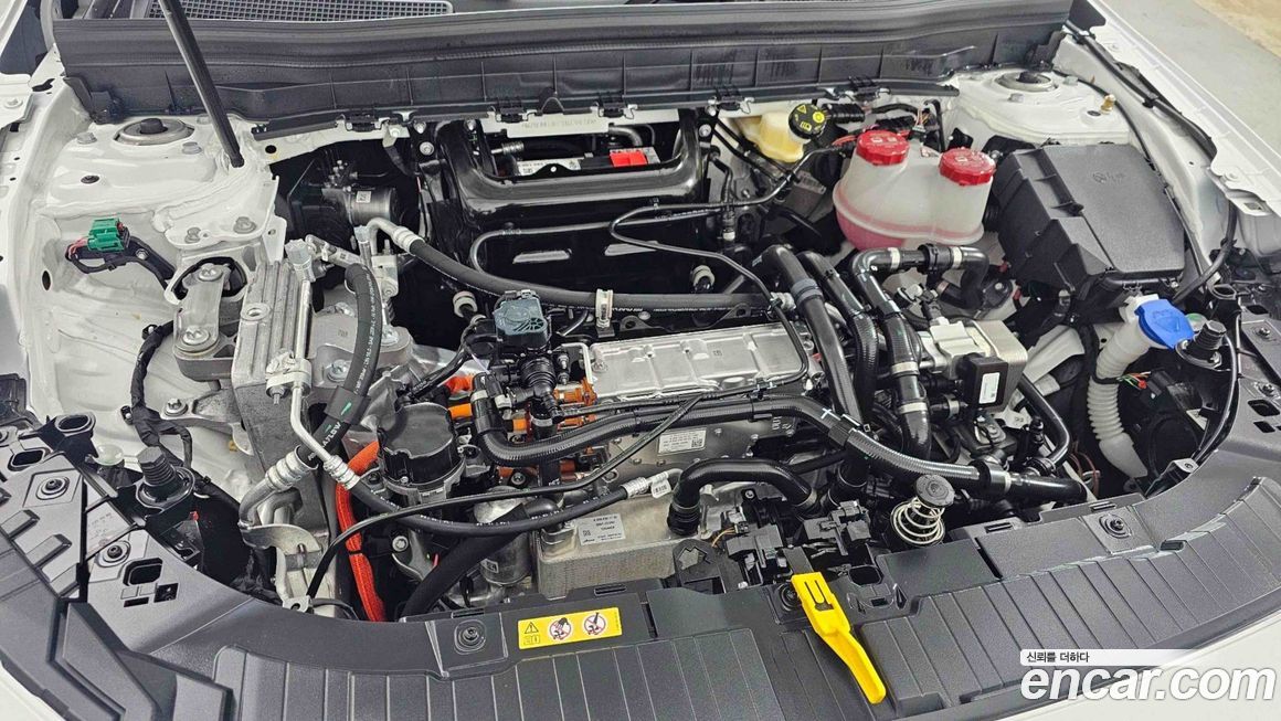 Mercedes-Benz EQB 2026