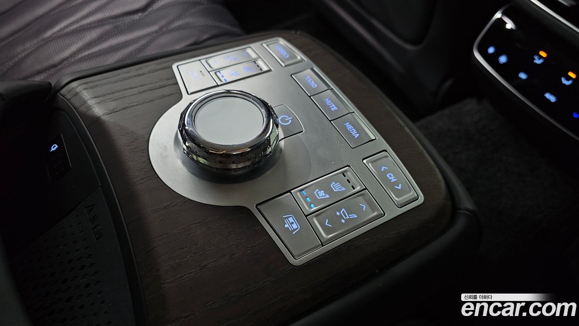 Genesis G80 2025