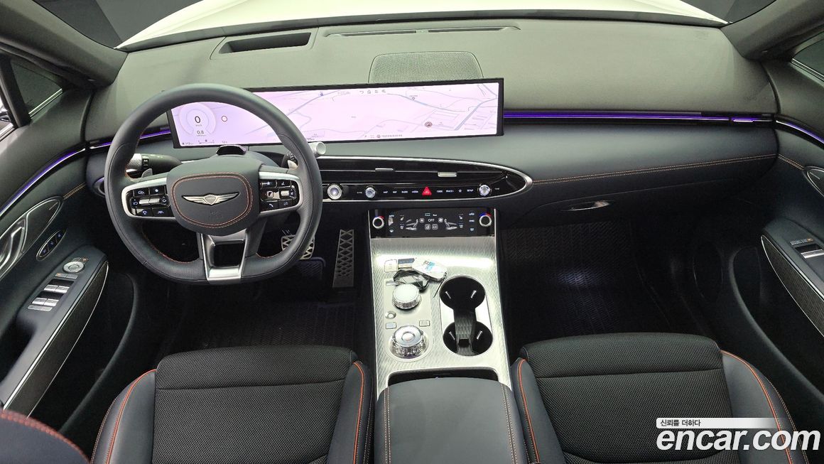 Genesis GV70 2025