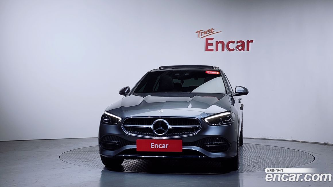 Mercedes-Benz C-Class 2022