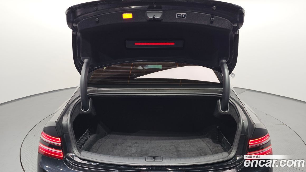 Genesis G80 2025