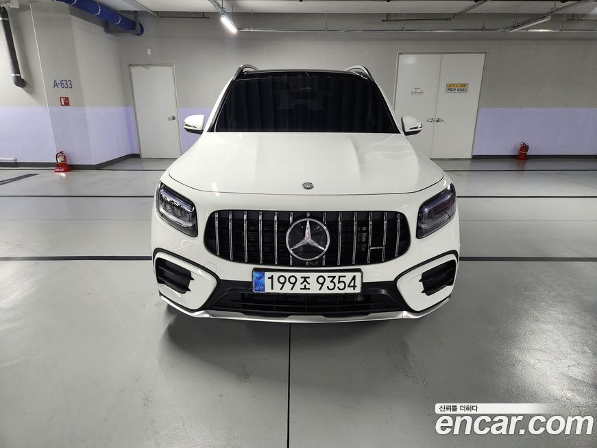 Mercedes-Benz GLB-Class 2025
