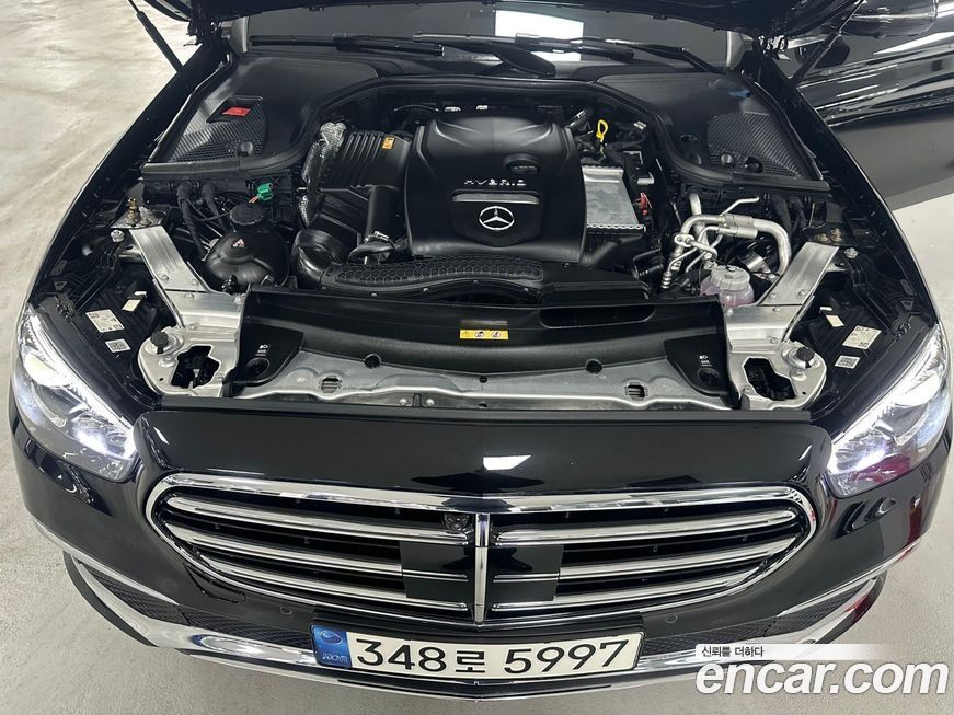 Mercedes-Benz E-Class 2022