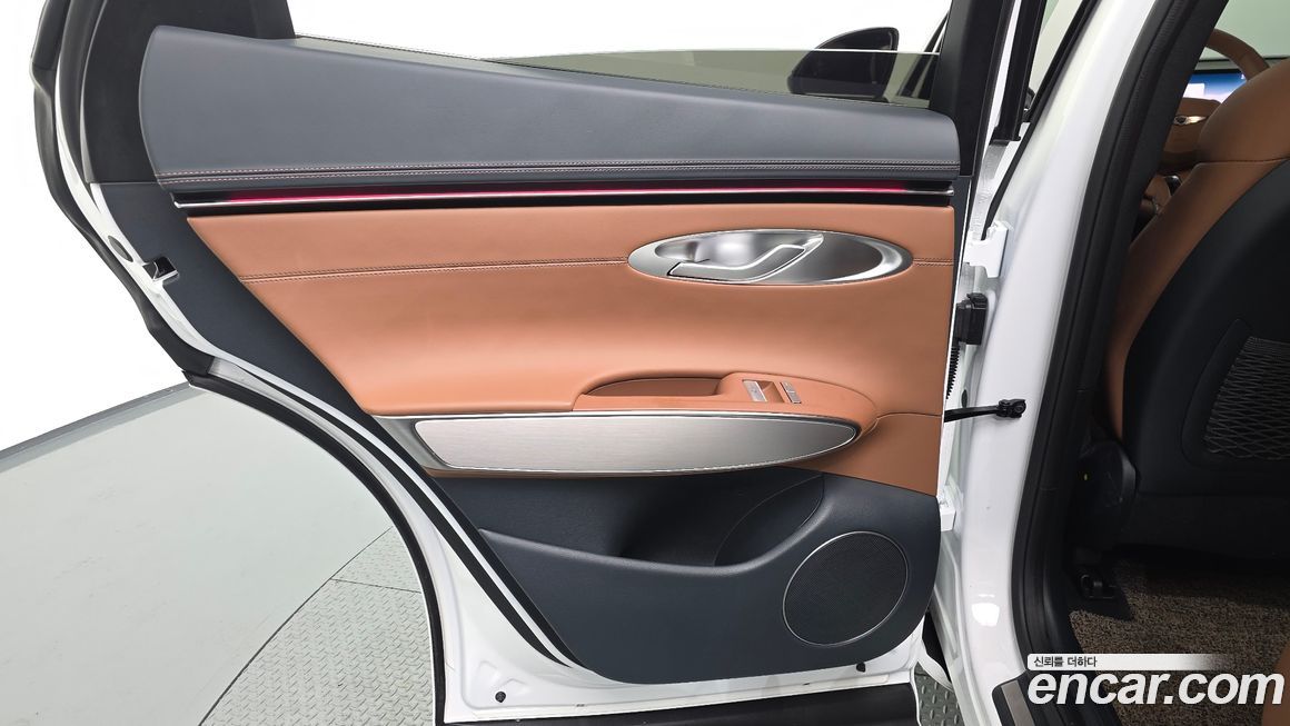 Genesis GV70 2026
