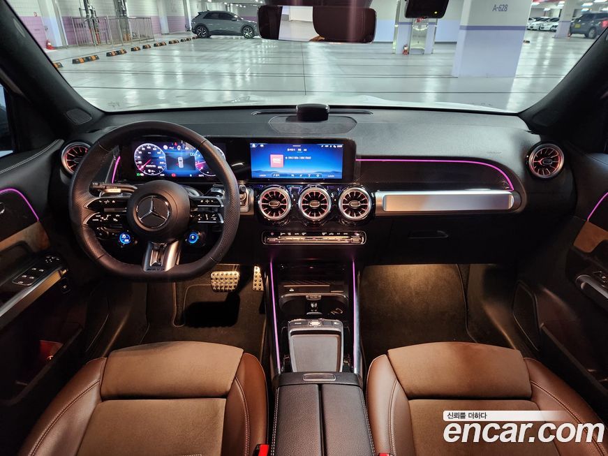 Mercedes-Benz GLB-Class 2025