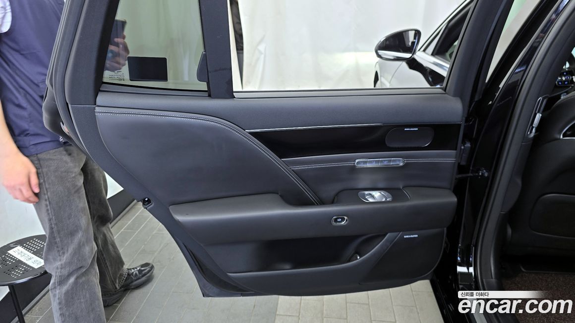 Genesis G90 2022