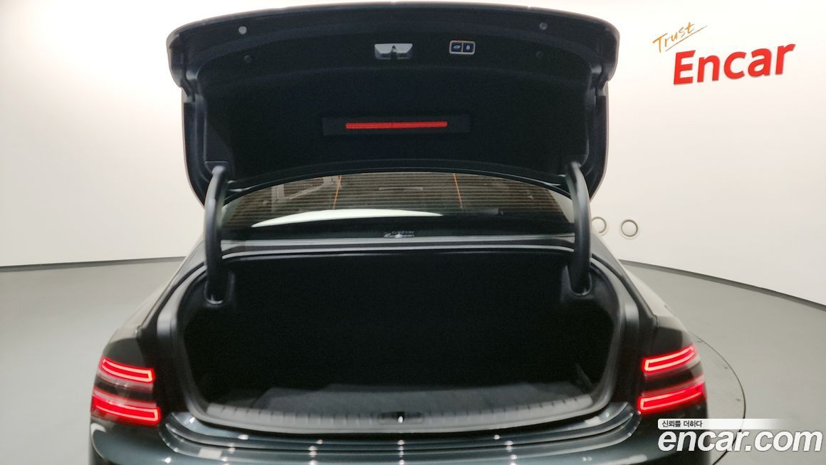 Genesis G80 2023