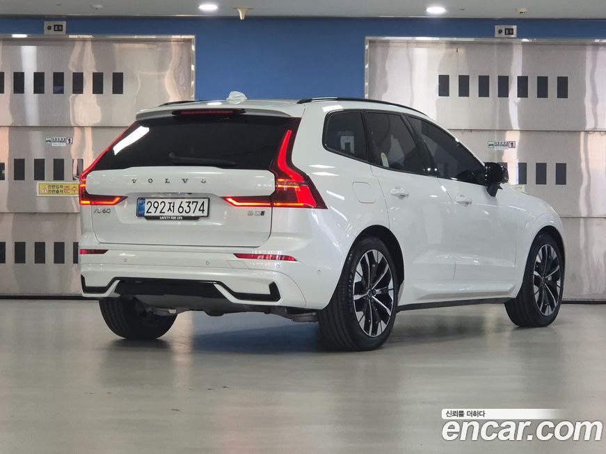 Volvo XC60 2026