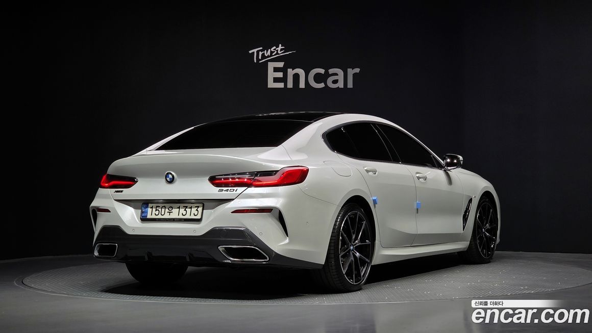 BMW 8-Series 2021