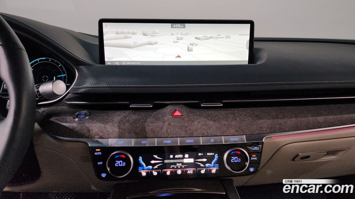 Genesis G80 2023