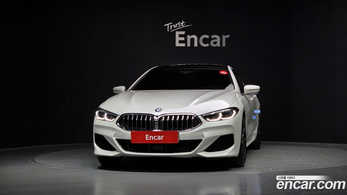 BMW 8-Series 2021