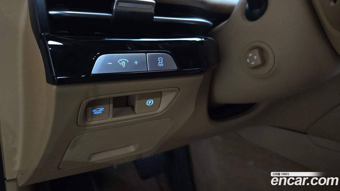 Genesis G80 2025
