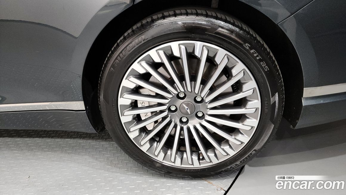 Genesis G80 2023