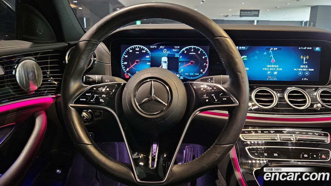Mercedes-Benz E-Class 2023