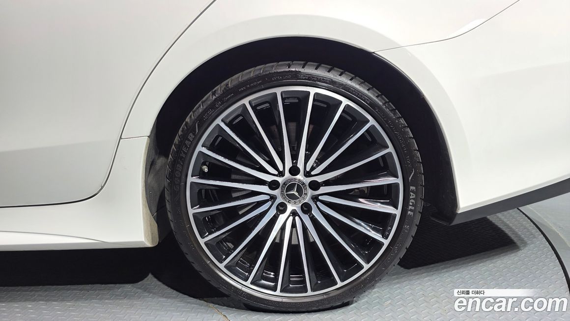 Mercedes-Benz CLS-Class 2023