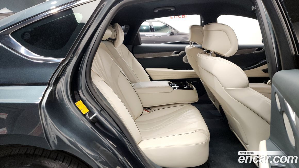 Genesis G80 2023