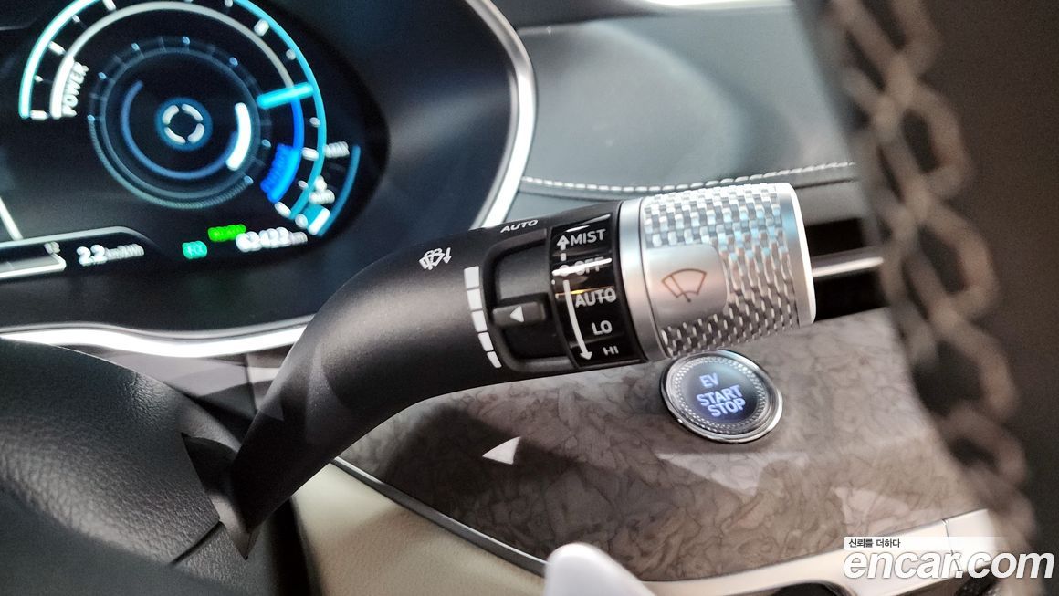 Genesis G80 2023