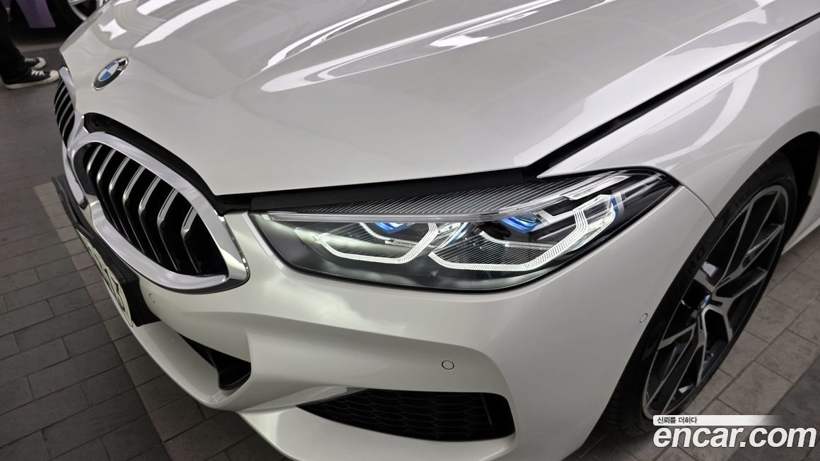BMW 8-Series 2021