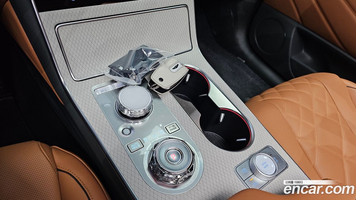 Genesis GV80 2025