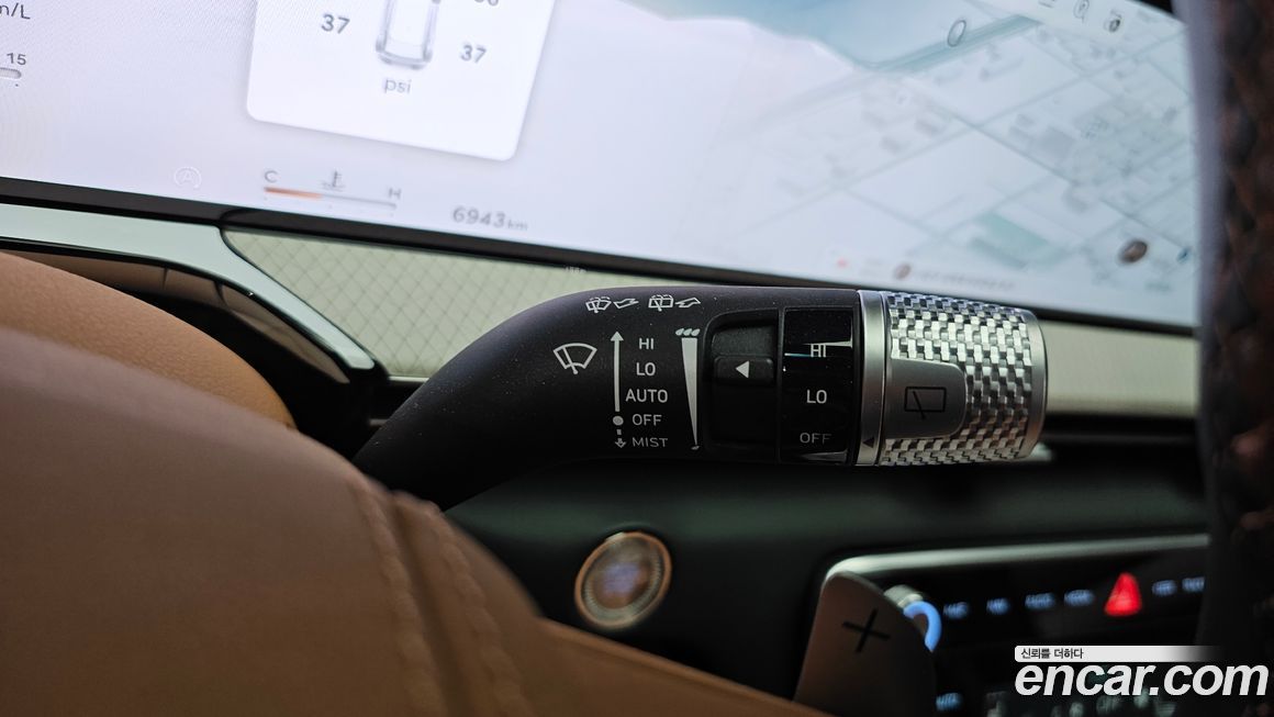 Genesis GV80 2025
