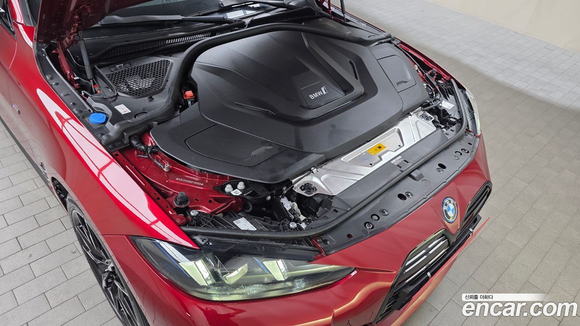 BMW i4 2025
