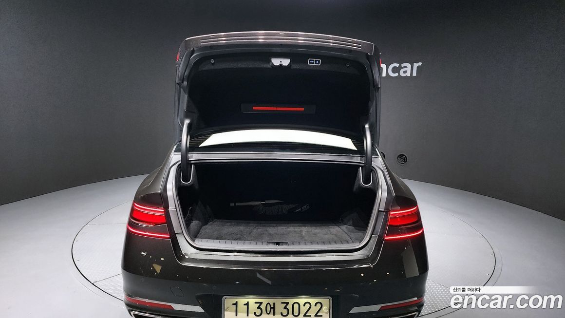 Genesis G90 2023