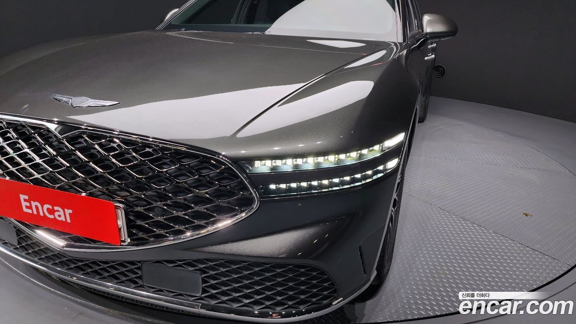 Genesis G90 2023