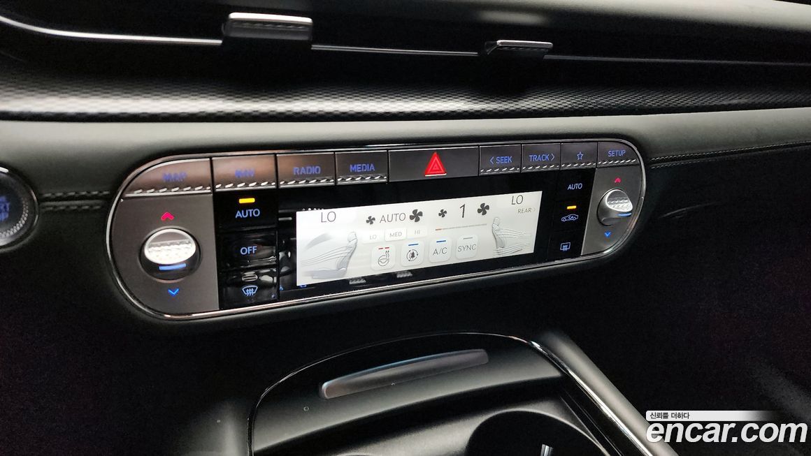 Genesis G90 2023
