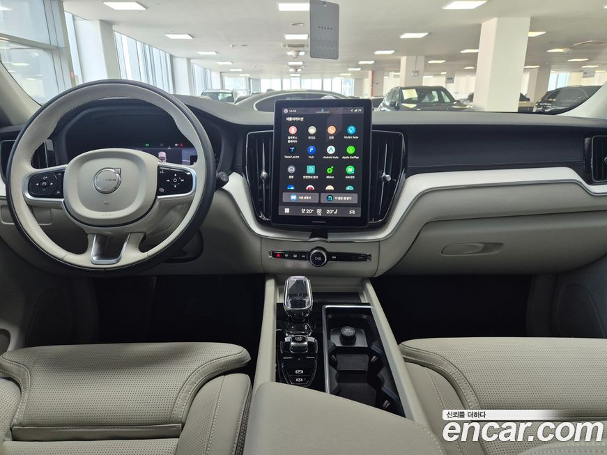 Volvo XC60 2026