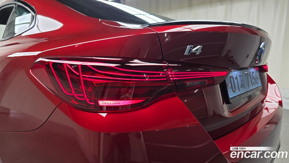 BMW i4 2025