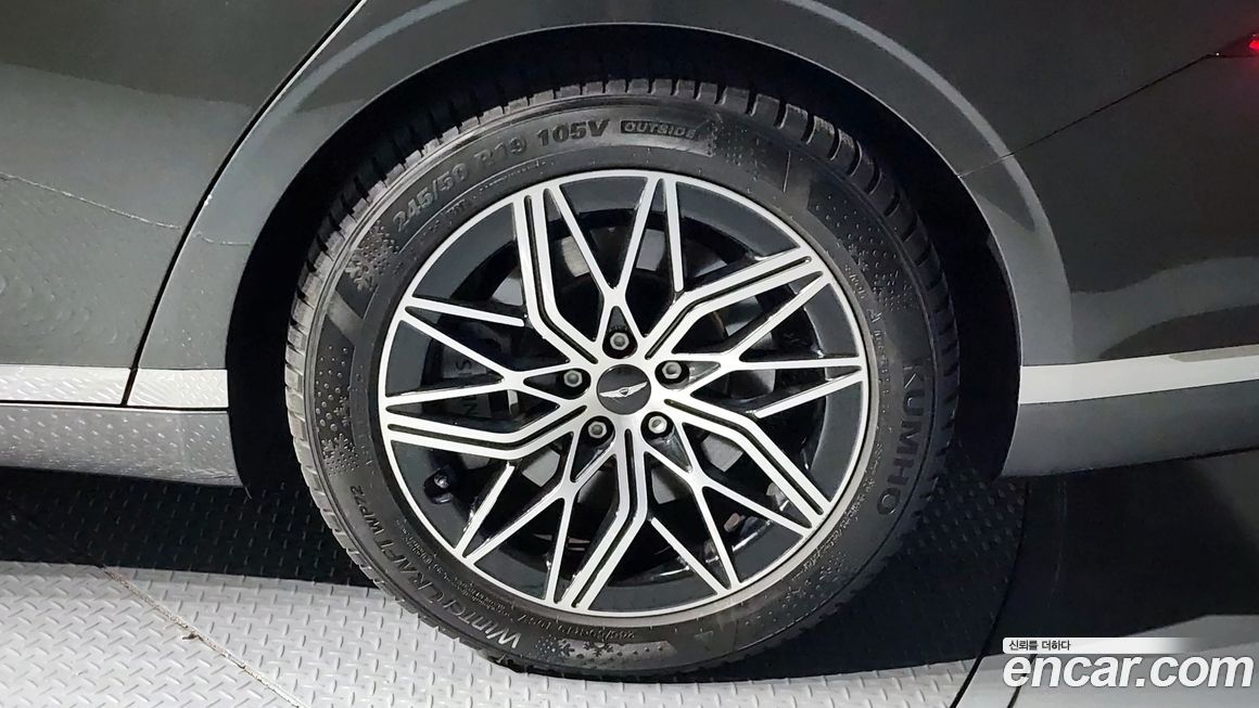 Genesis G90 2023